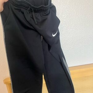 Nike Black Sweatpants with Relaxed Fit and Drawstring Waistband